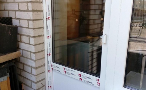 С Августа на все окна Rehau компания «4 этаж Окно От и До» устанавливает стеклопакеты Glas Troesch – выгодное предложения для Вас и Вашей семьи.
